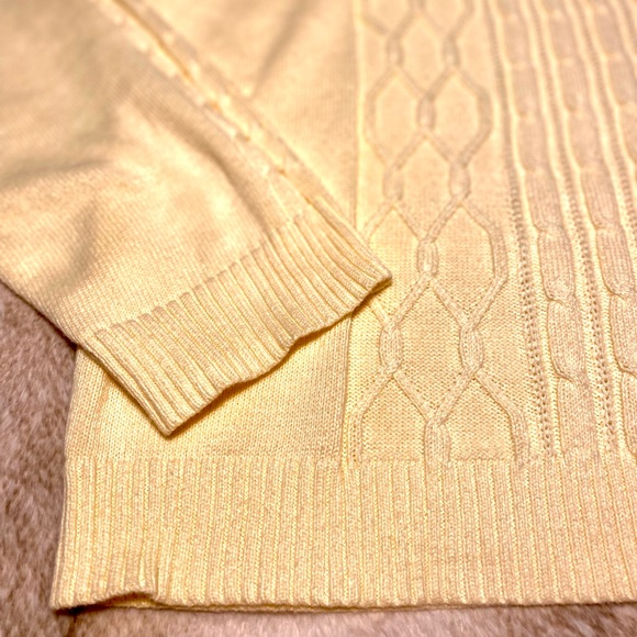 Karen Scott yellow Cotton v neck sweater pullover front buttons - Picture 2 of 9